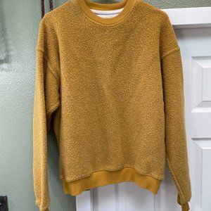 OUTDOOR VOICES Mega Fleece Sweatshirt, Size S